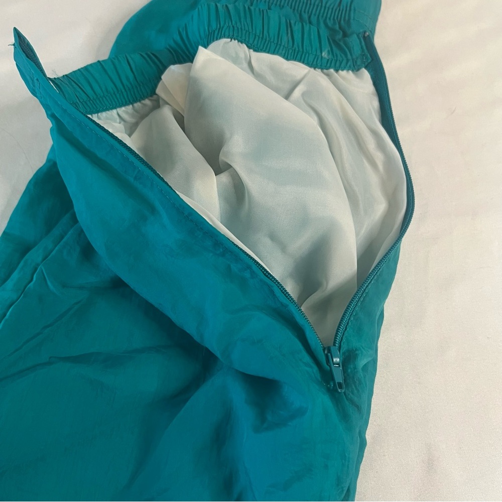 Vintage Reebok Teal‎ Track Pants with zipper detail Size Large - Picture 4 of 7